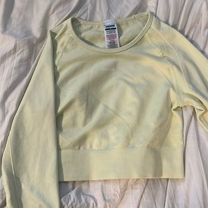 Gym shark long sleeve top, brand new, never worn, flex sports long sleeve crop